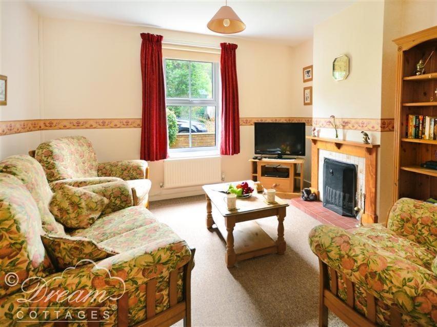 Brickyard Cottage Moreton  Bagian luar foto